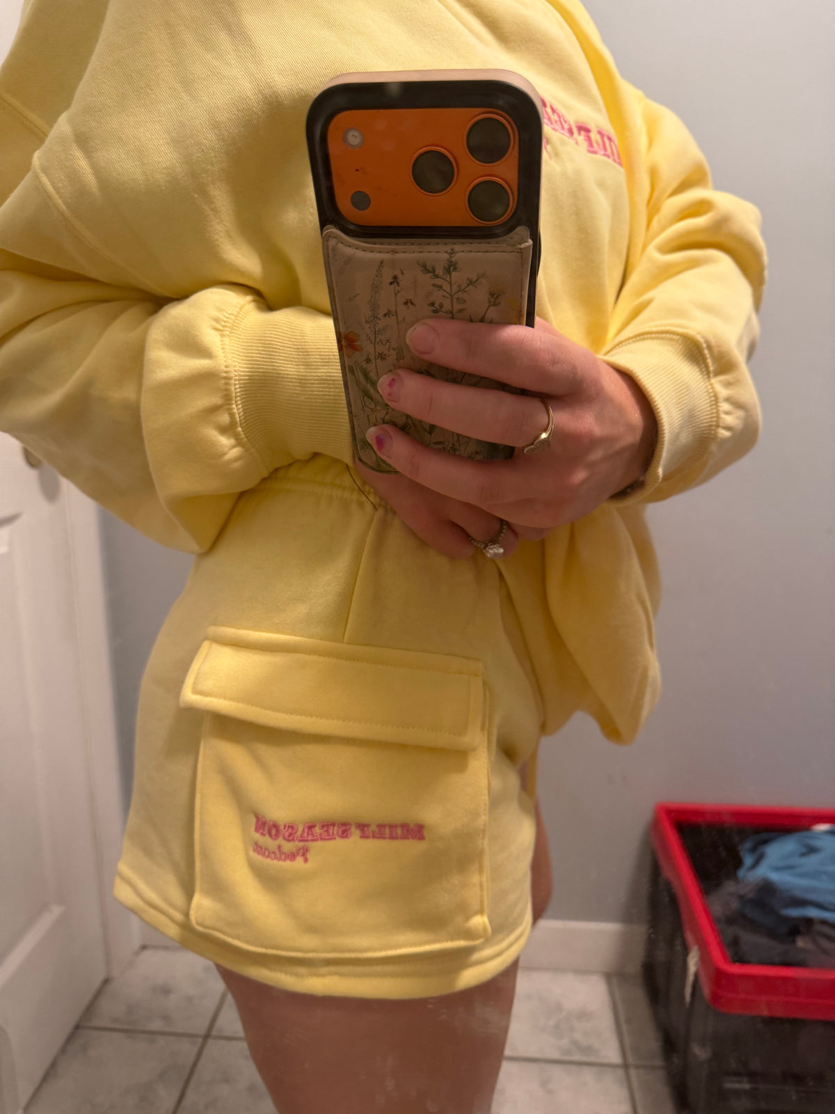 MILF SEASON Set - Butter Yellow